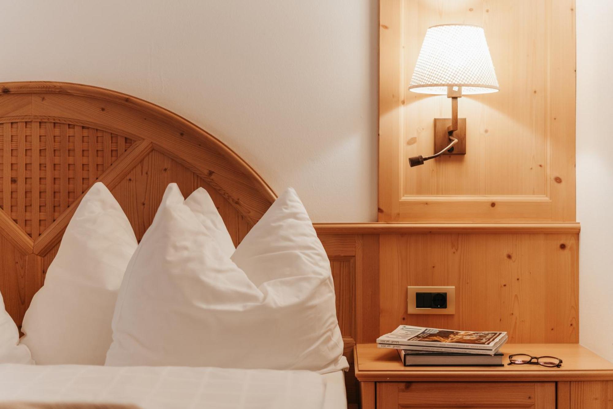 B&B Hotel Mirabel Ortisei Pokoj fotografie